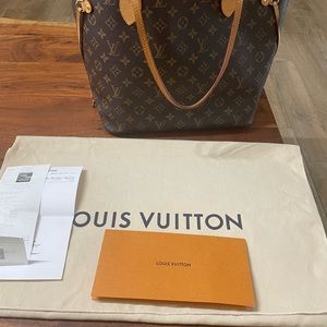 Louis Vuitton Neverfull MM Monogram